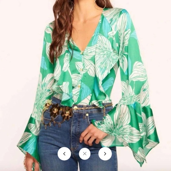 RAMY BROOK SAVANNA FLORAL LONG SLEEVE BLOUSE IN SEA GREEN LILY PRINT - Picture 4 of 7